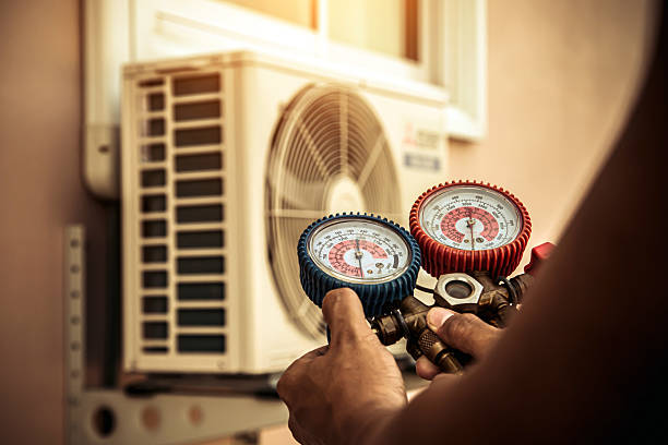 Professional Hvac technician working in Verona, NJ